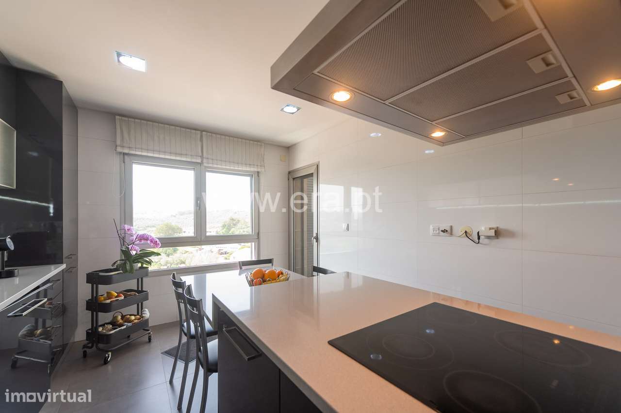 Apartamento T4 - Colinas do Cruzeiro-8