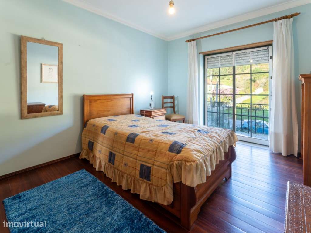 Moradia Geminada T3 Concelho de Alcobaça-26