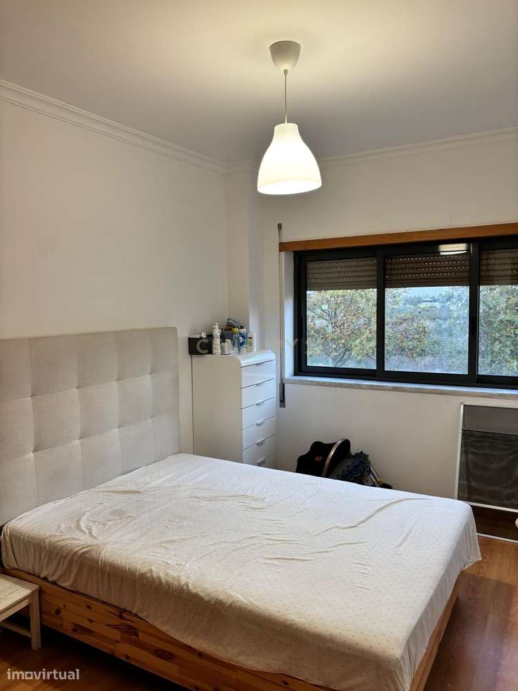 Apartamento Luxuoso com Vista Panorâmica em Montijo-10