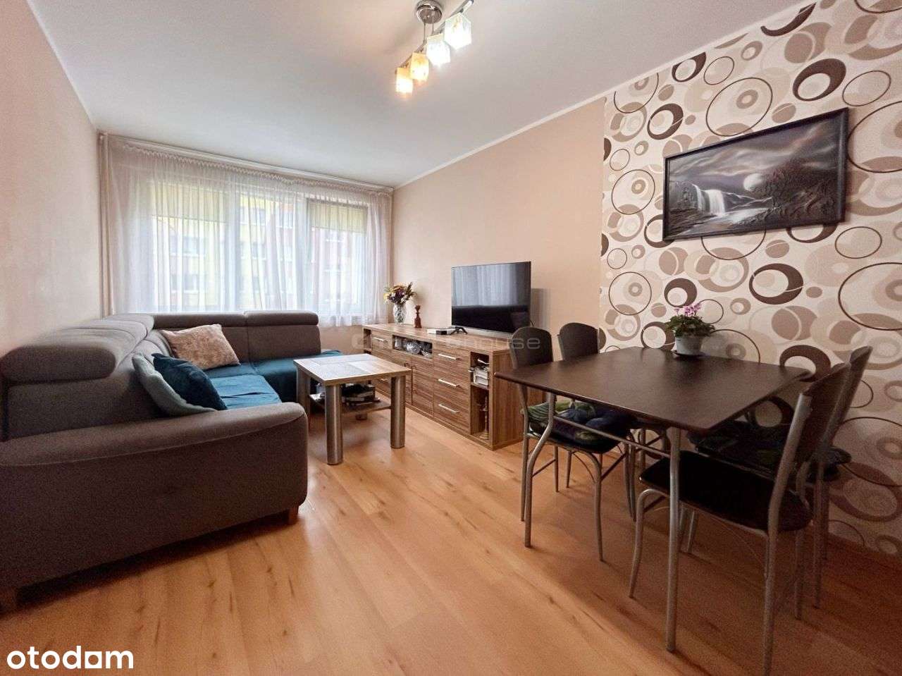 2 pokojowe mieszkanie z loggią, 1 piętro Kołobrzeg-1