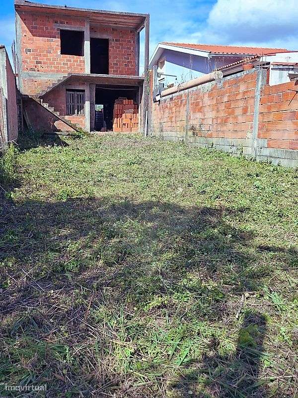 Moradia T2 para venda-3