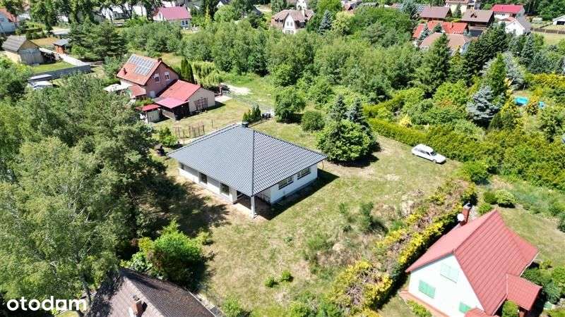 Nowoczesny dom na osiedlu Niesłysz-4