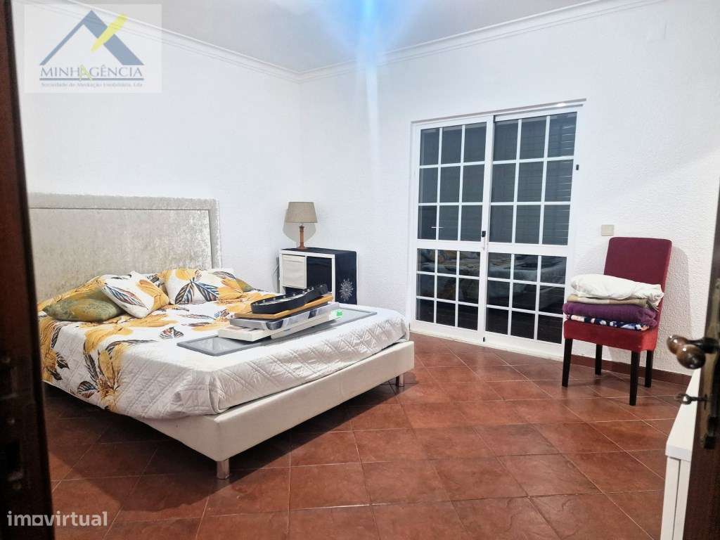 Moradia Isolada T4 com lote de 4454 m2 em Cajados-17