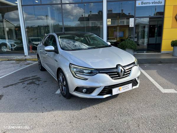 Renault Mégane Grand Coupe 1.5 Blue dCi Executive - 1