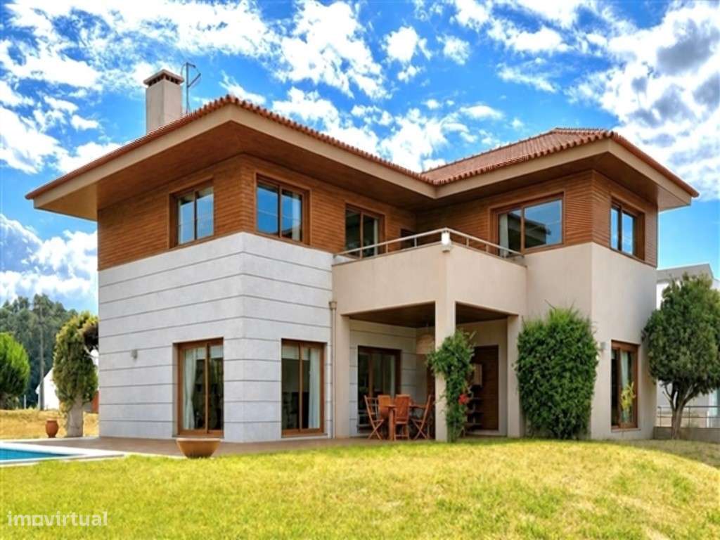 Exclusiva Moradia Independente T4 com Piscina e Lote Adicional | Se...-6
