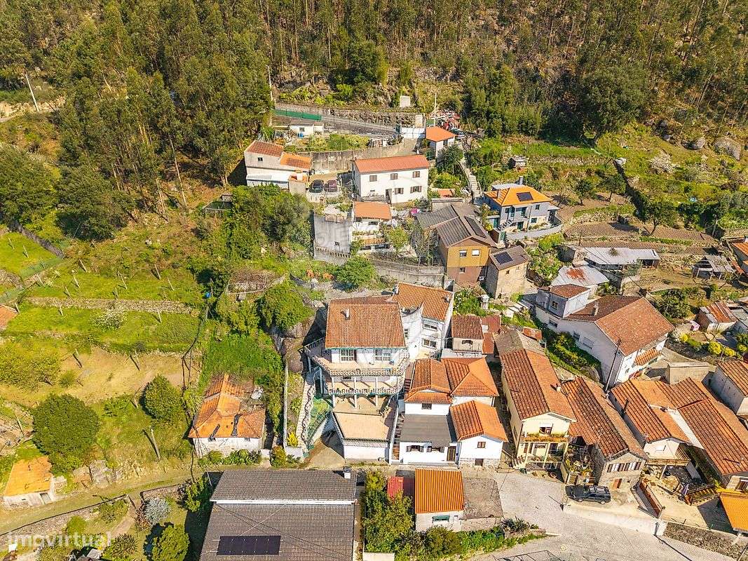 Moradia T4 para venda-13