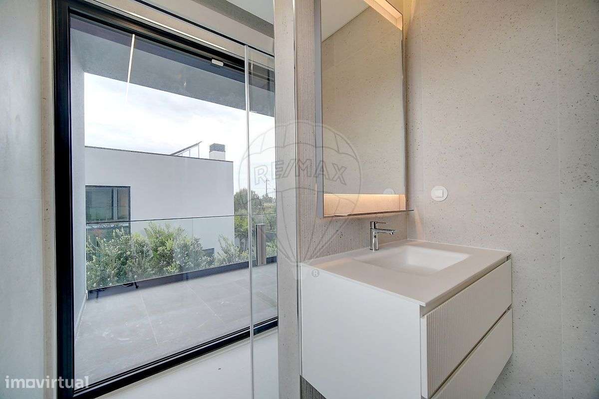 Moradia T4 para venda-27