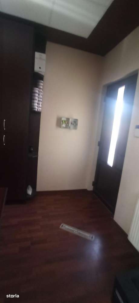 De vanzare casa cu teren 1037 mp in cartierul Parneava-10