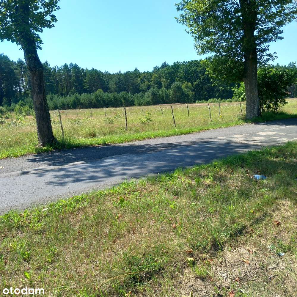Małe budowlane przy lesie, mediach, asfaltowej drodze i szumie rzeczki-9
