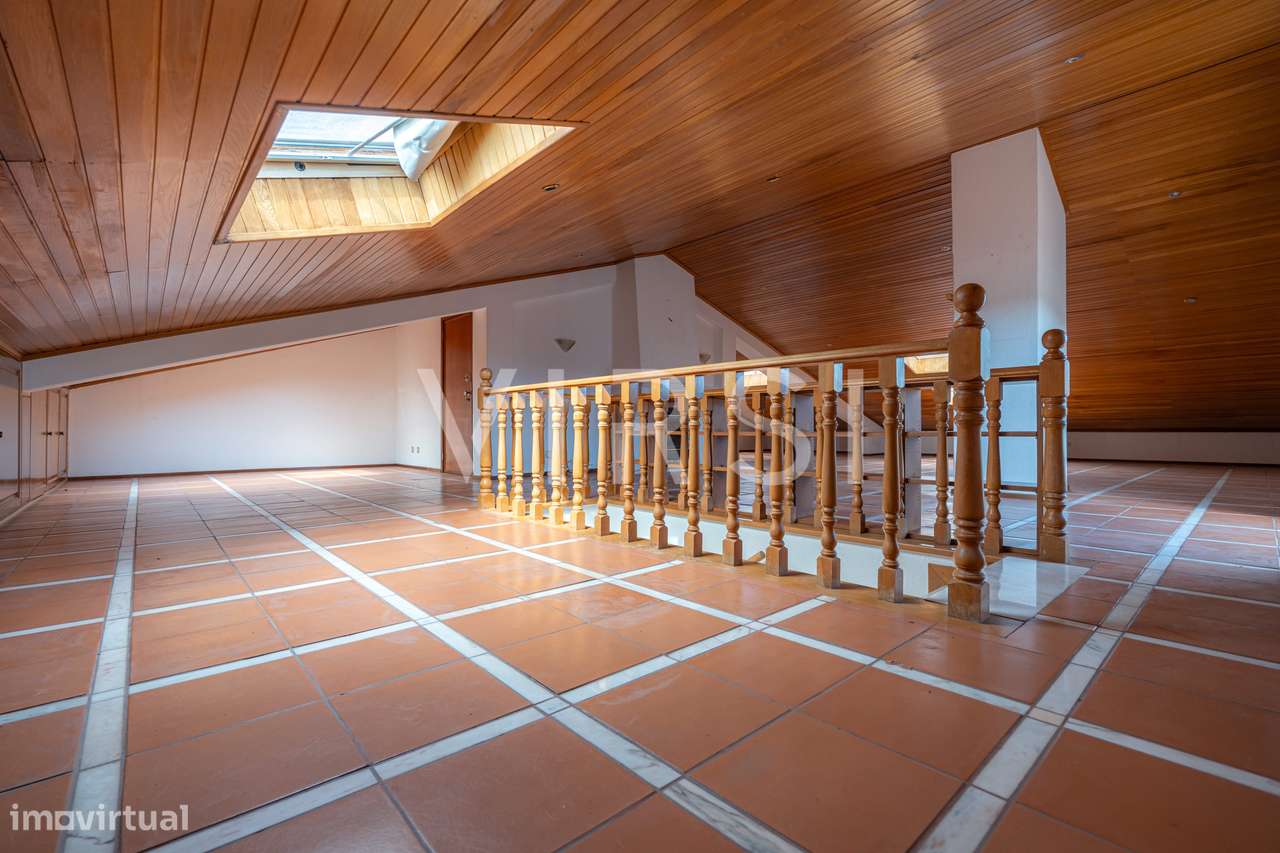 Apartamento T3 duplex c/ garagem em Coimbra - Celas-35
