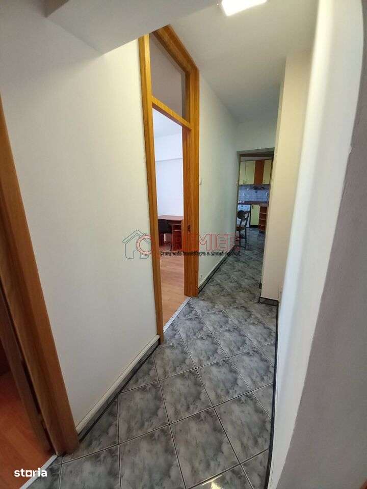 Bd.Alexandru Obregia - Apartament 4 Camere - Etaj intermediar-7
