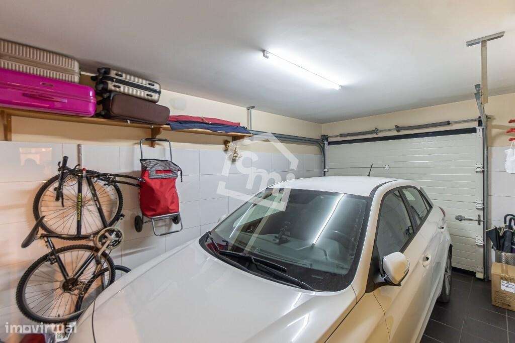 Moradia Duplex T3 - com Terraço - Águas Santas - Maia-9