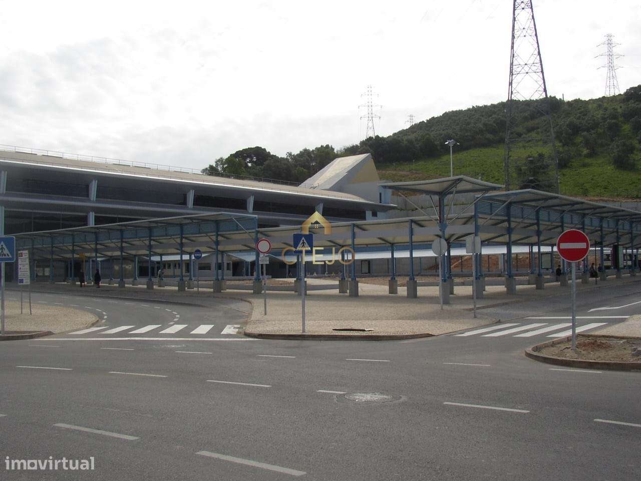 T3 com PARQUEAMENTO em Odivelas-24