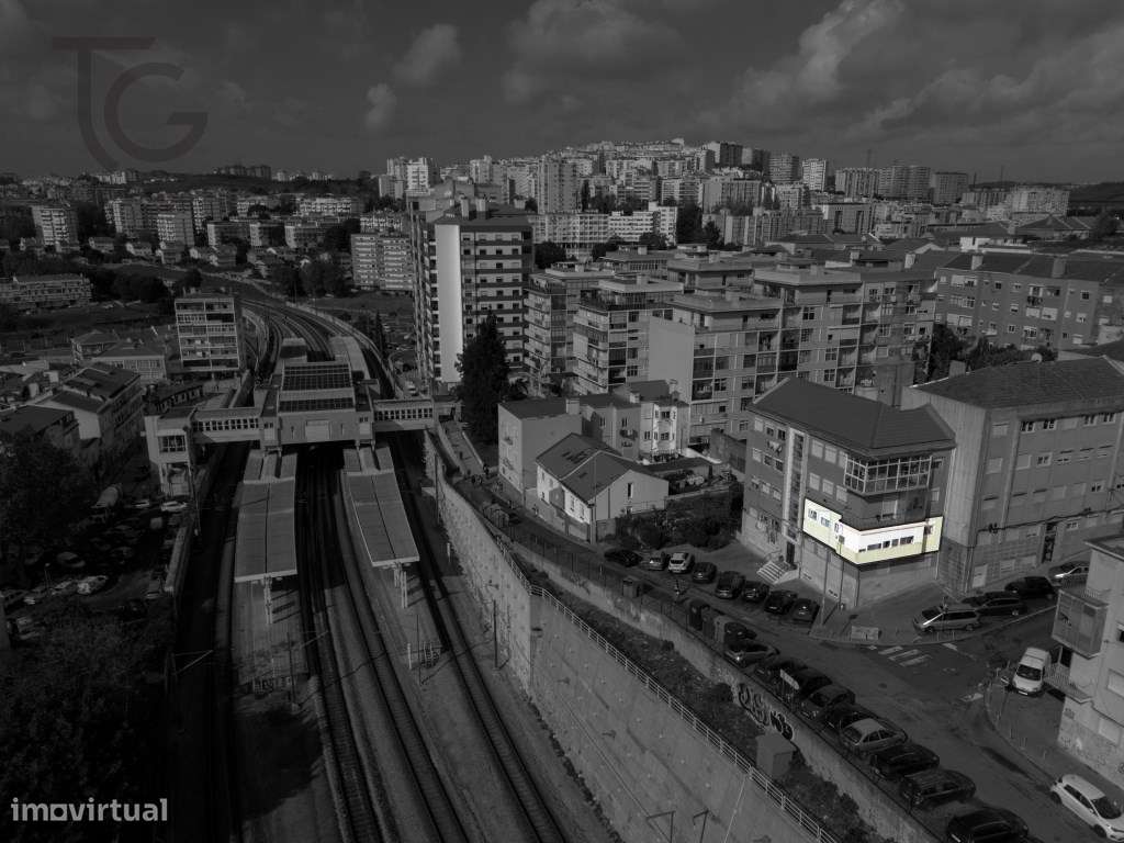 Apartamento T2 em Queluz-Belas junto à Estação-15