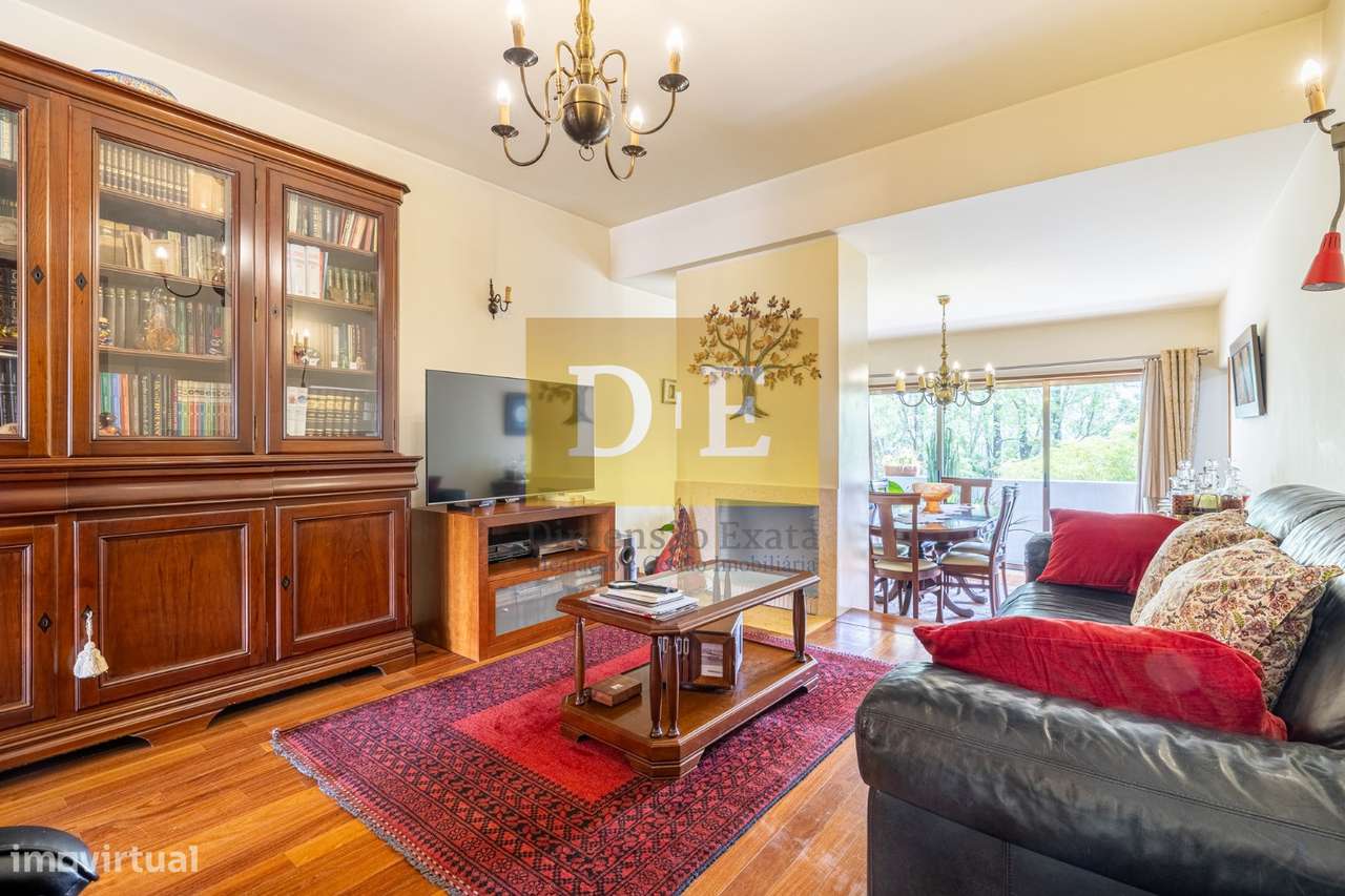 Apartamento T3 em Zona Nobre de Requesende em Ramalde-7