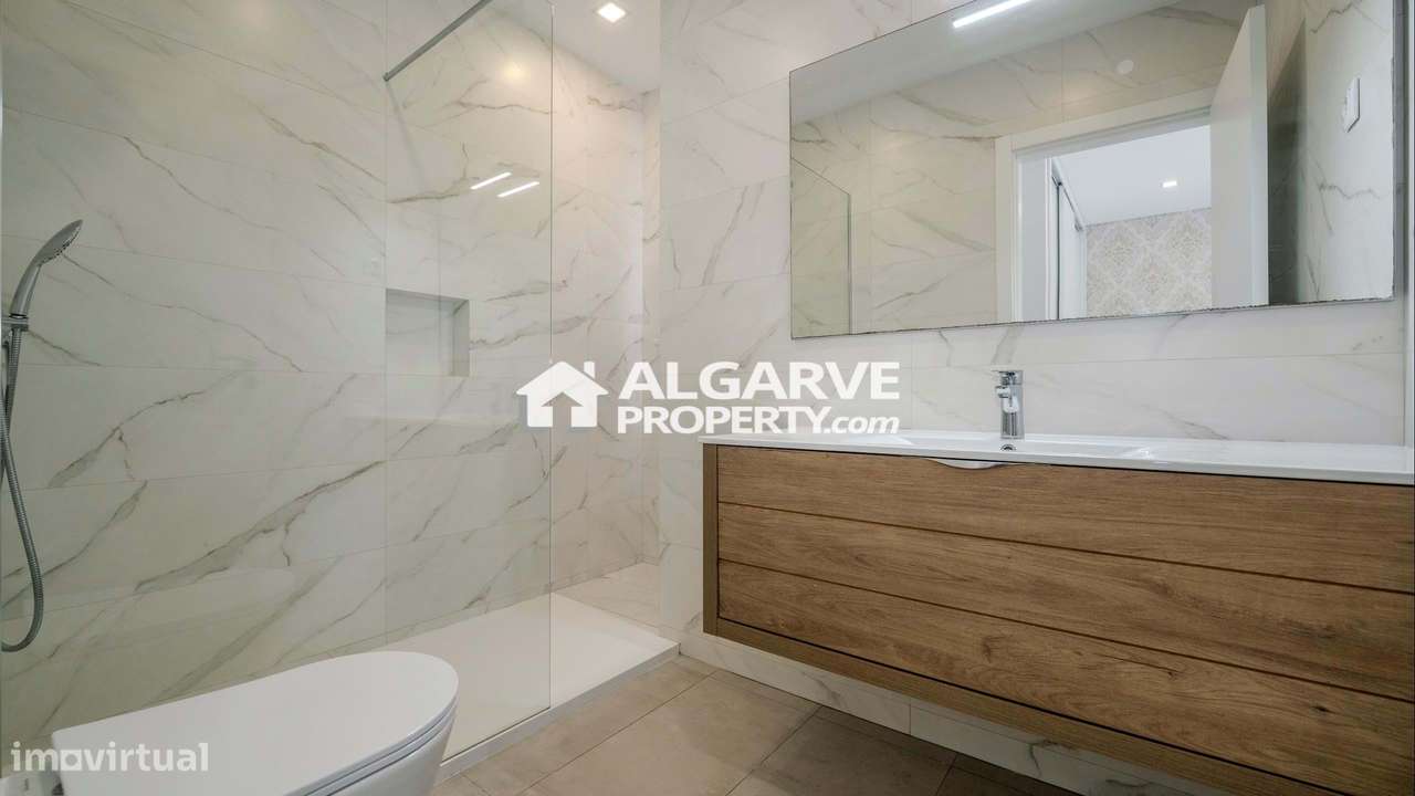 VILAMOURA -  V2 remodelada  junto ao Golfe Pinhal e perto da MARINA e-15
