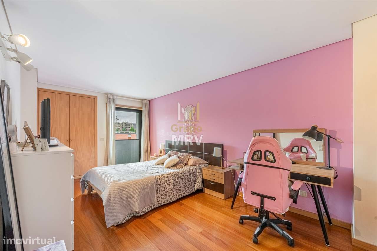 Excelente Apartamento T3 em Lamaçães-14