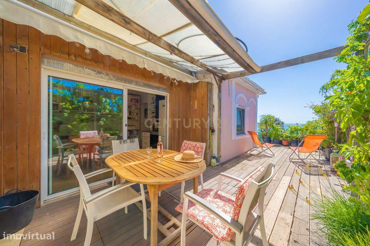 Apartamento com charme em Setúbal com uma vista soberba para o rio e t-0