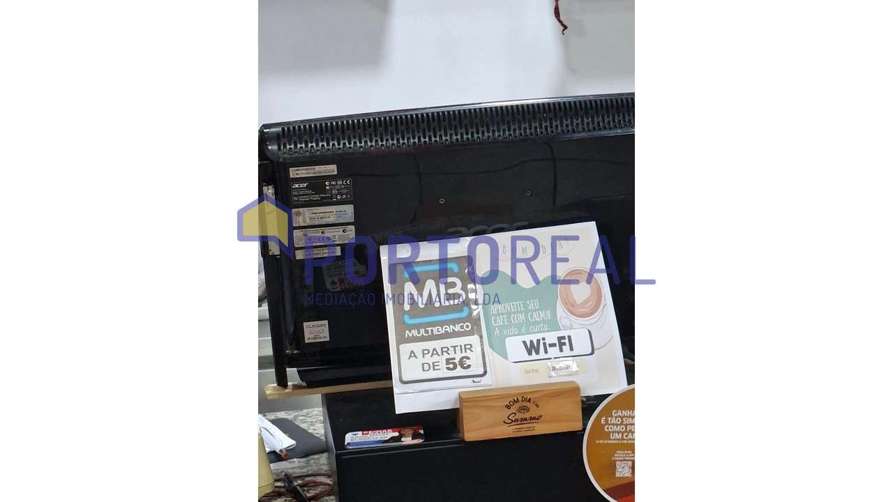 Trespasse Pastelaria em Fânzeres-23