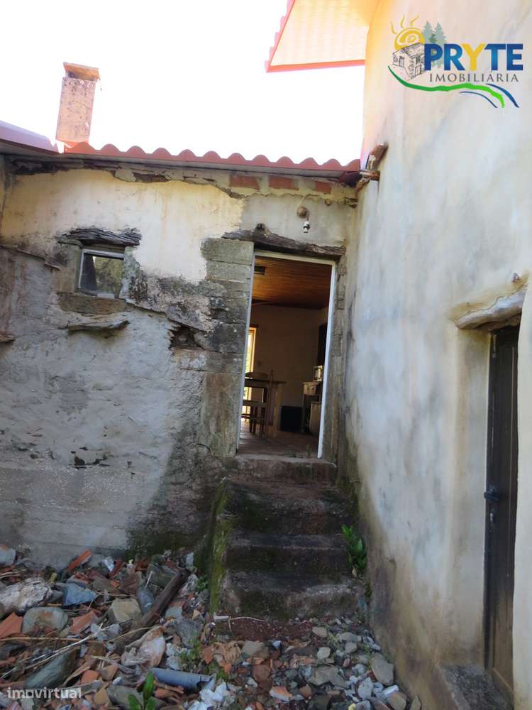 Duas moradias com potencial no Braçal – Proença-a-Nova-9