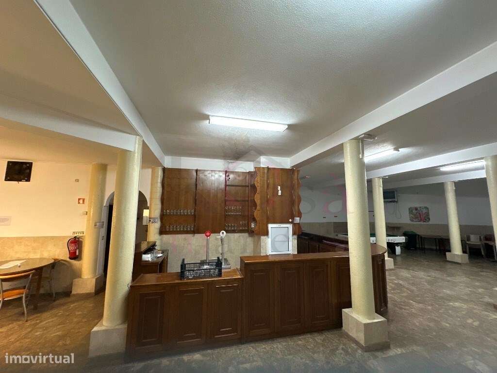Prédio a venda com restaurante e habitação, à venda em SInes-17