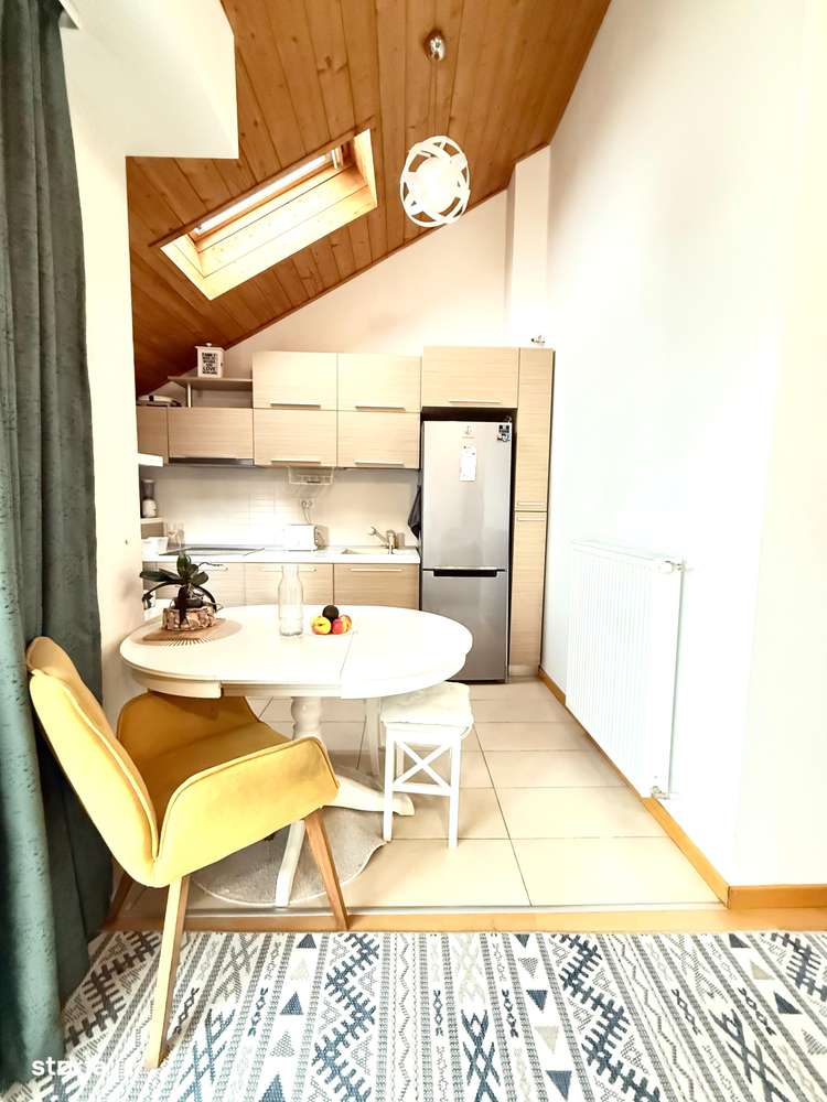 Vând apartament superb cu 3 camere la intrare in Dumbrăvița-3