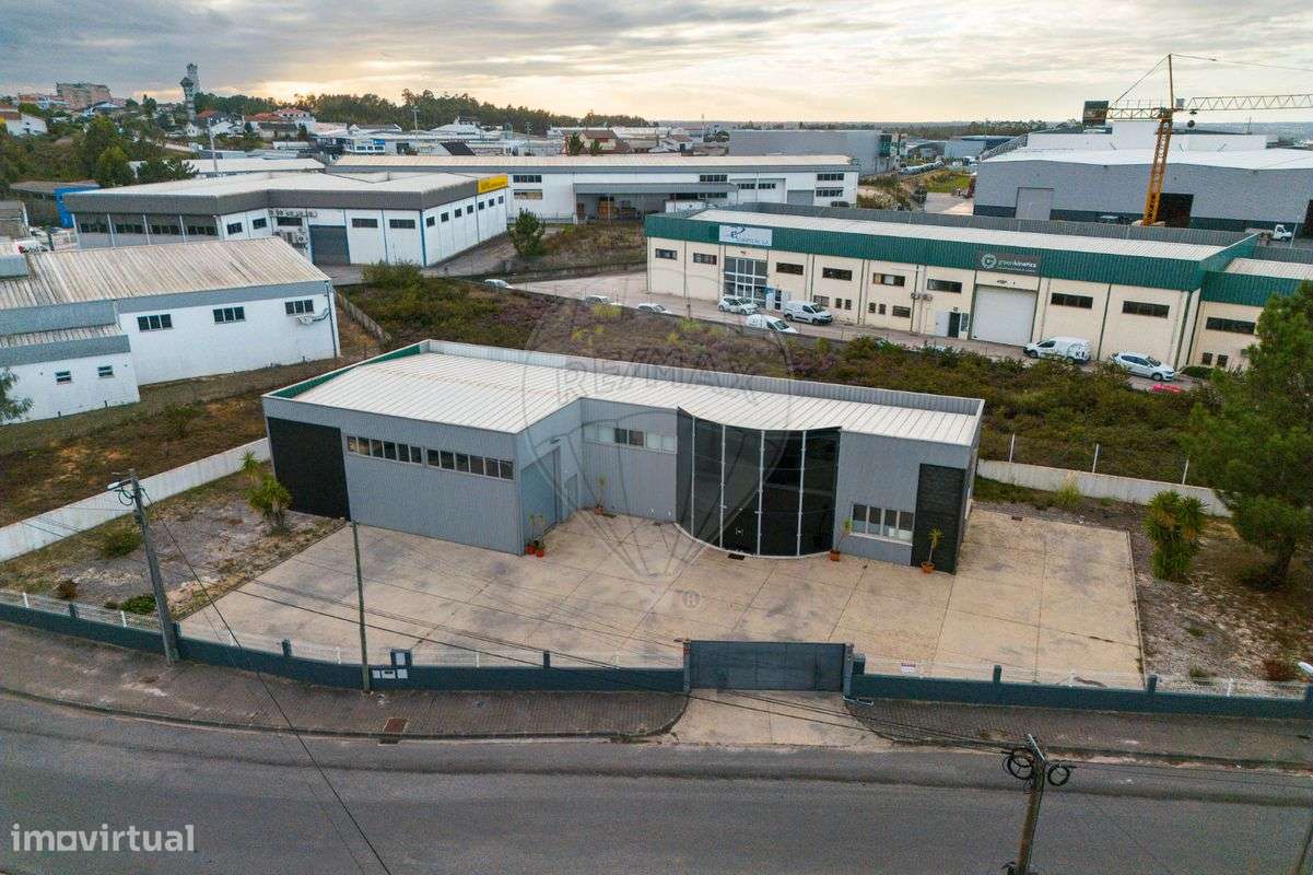 Armazém  para venda - Grande imagem: 2/30