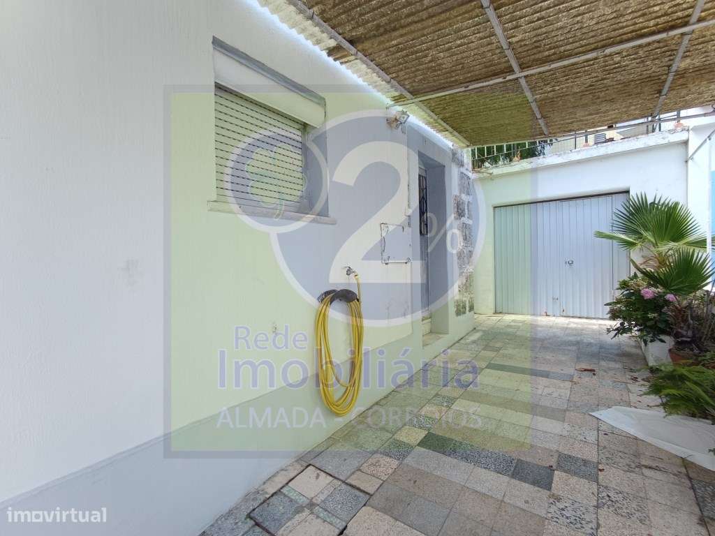 Moradia T3+1 , Almada-16