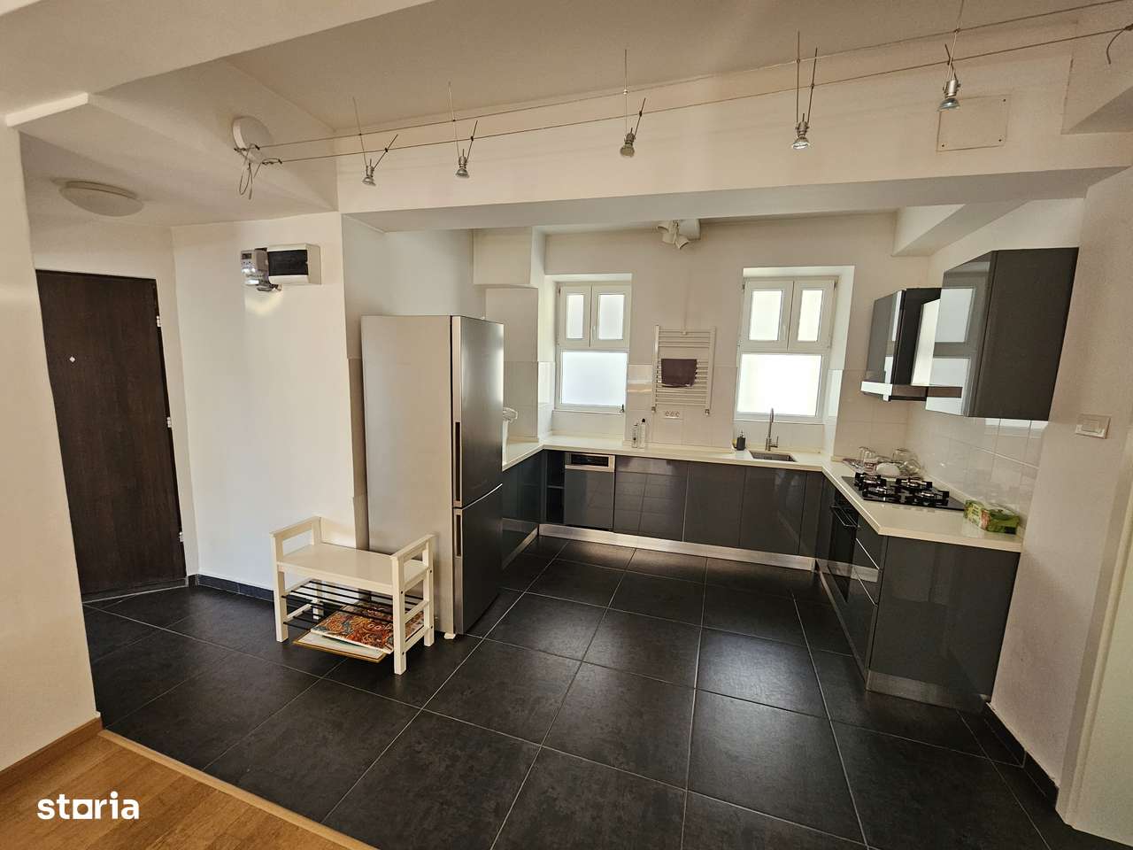 Apartament 3 camere Stirbei Voda 29A - Cismigiu - Imagine principală: 5/10