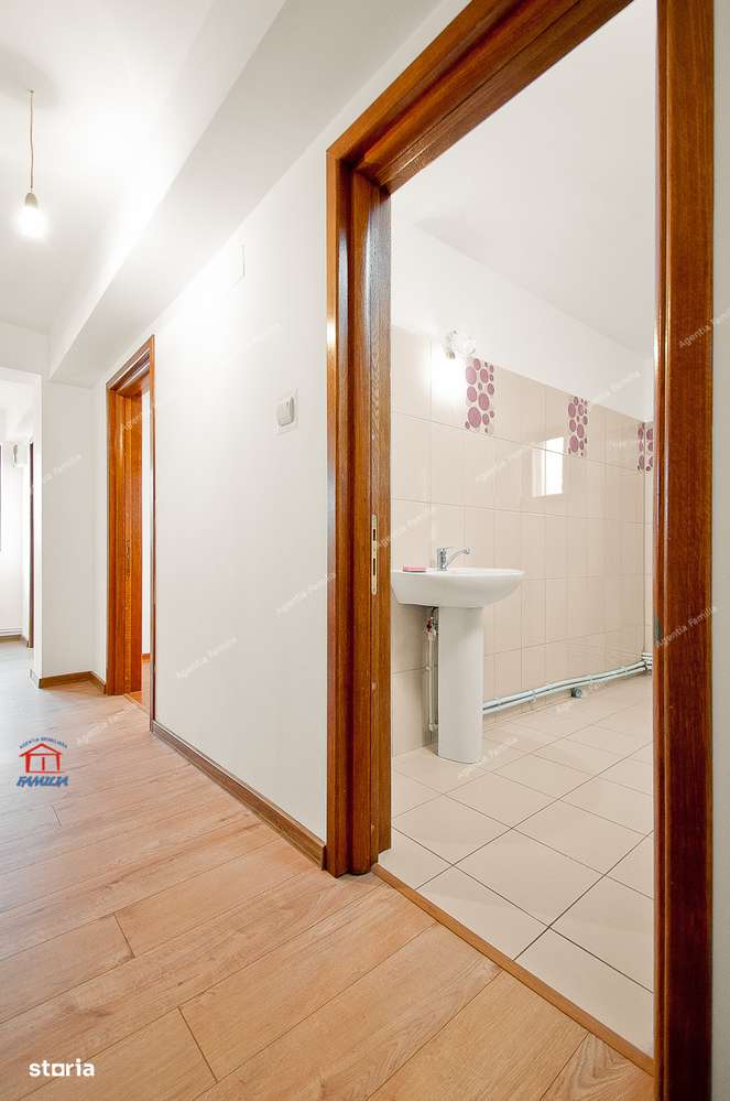 Vilă renovată 2025 5 camere 3 nivele terasă superbă Ofertă rară Galați-15