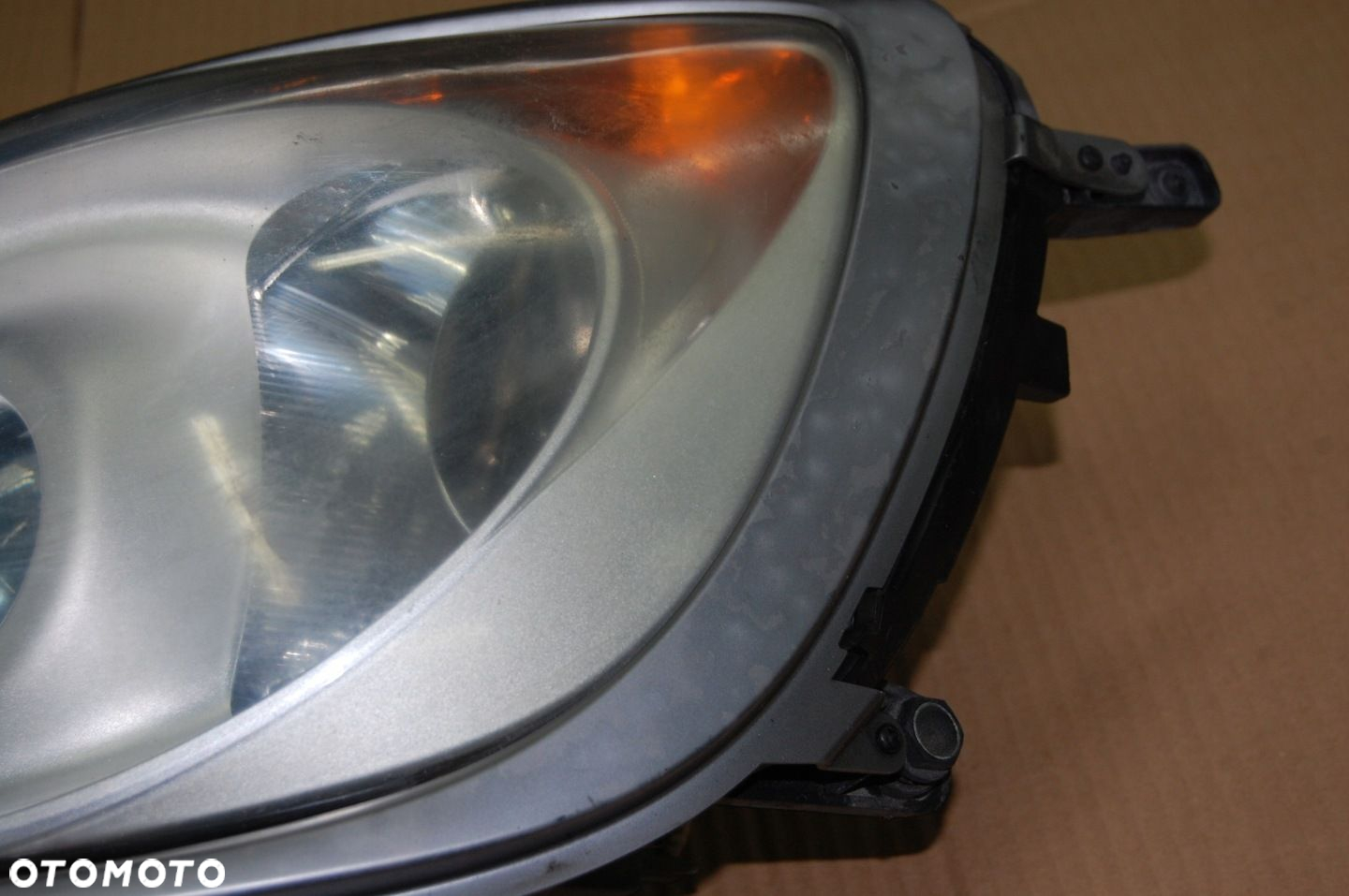 ALFA ROMEO MITO LAMPA LEWY PRZÓD ŚLIZG EU 89101886 89101864 - 6