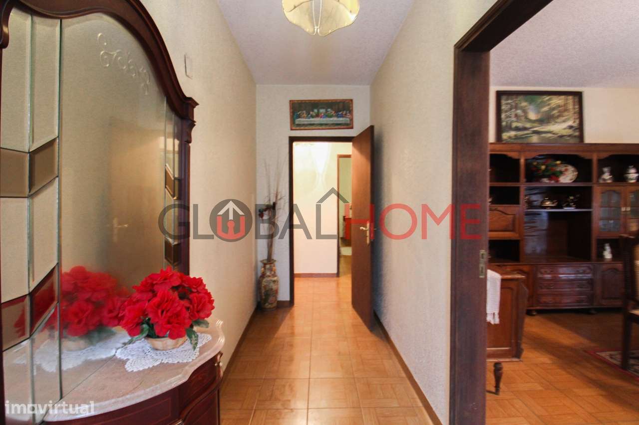 Moradia T3 totalmente independente em Paços de Ferreira - Grande imagem: 3/40