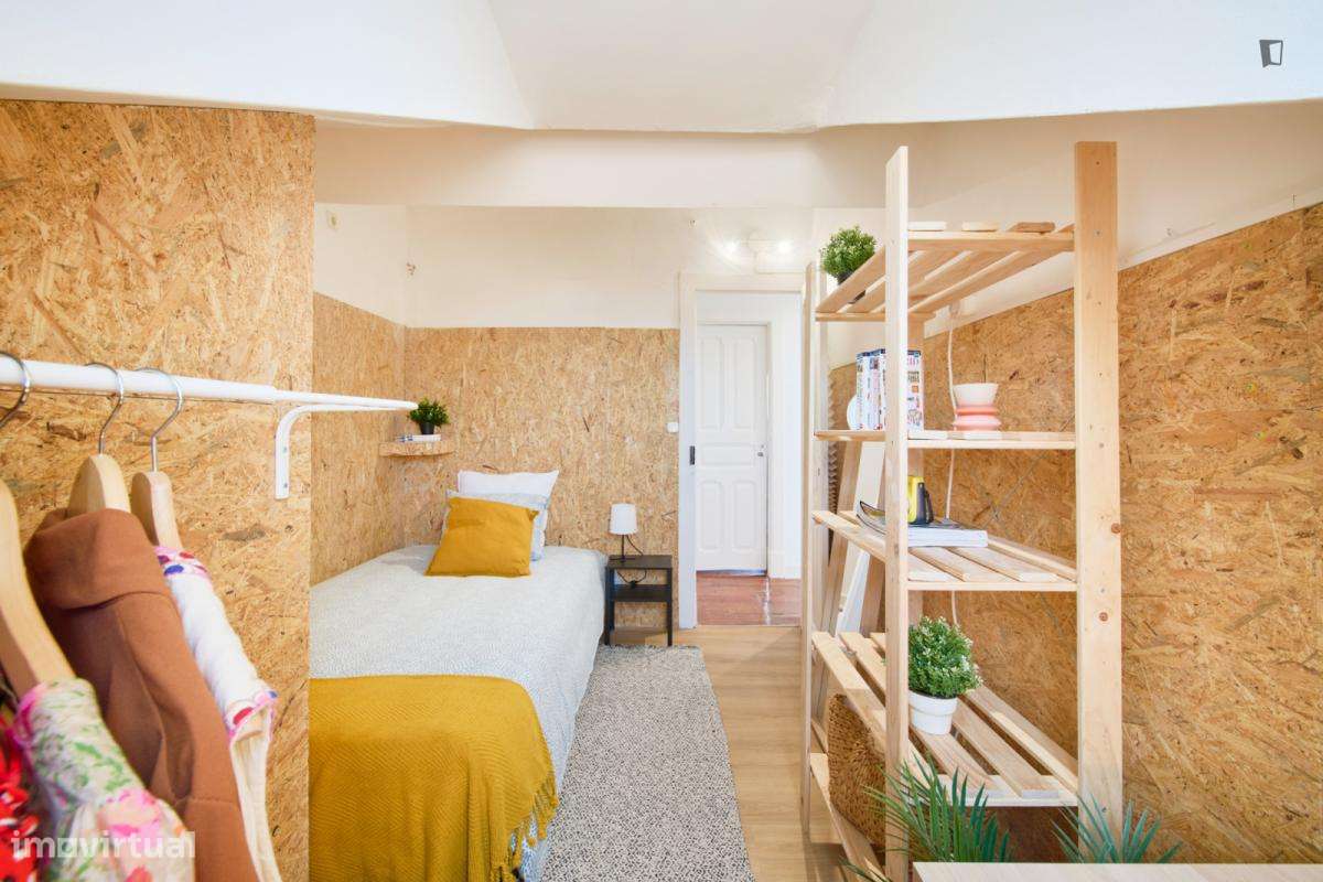 Quarto - localizado em São Bento Lisbon - Grande imagem: 3/31