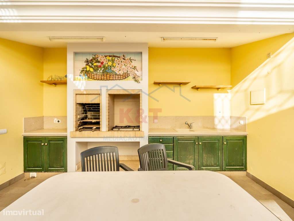 Moradia T5 de Luxo + Apartamento T3 - Lagoa-56