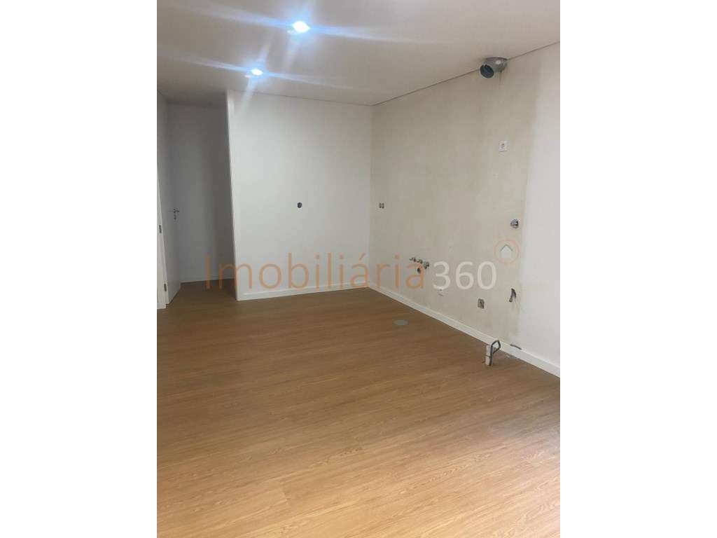 Moradia Isolada T3 Venda Felgueiras-16