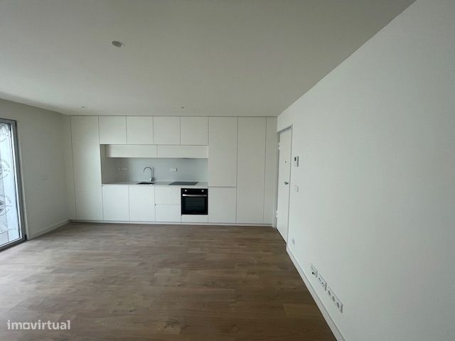 Apartamento T1 Ao Metro Salgueiros