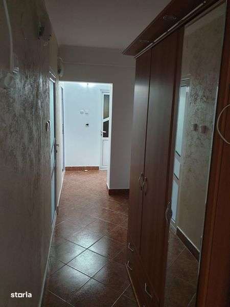 Inchiriez apartament 2 camere - Imagine principală: 4/8