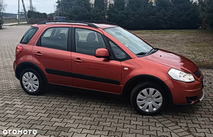 Suzuki SX4 1.6 VVT 4x4 Club - 7