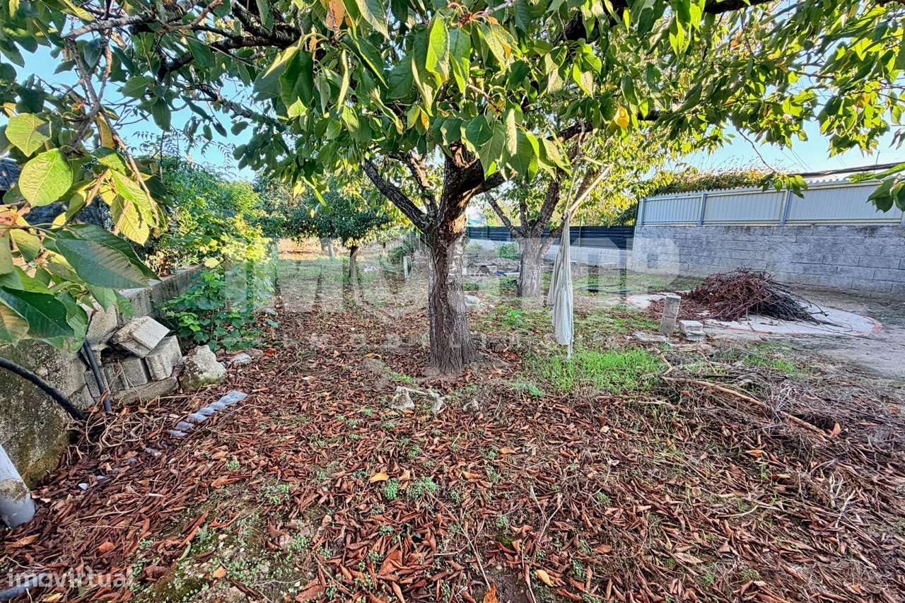 Andar de Moradia em Oiã - Com pátio privativo e terreno!-20
