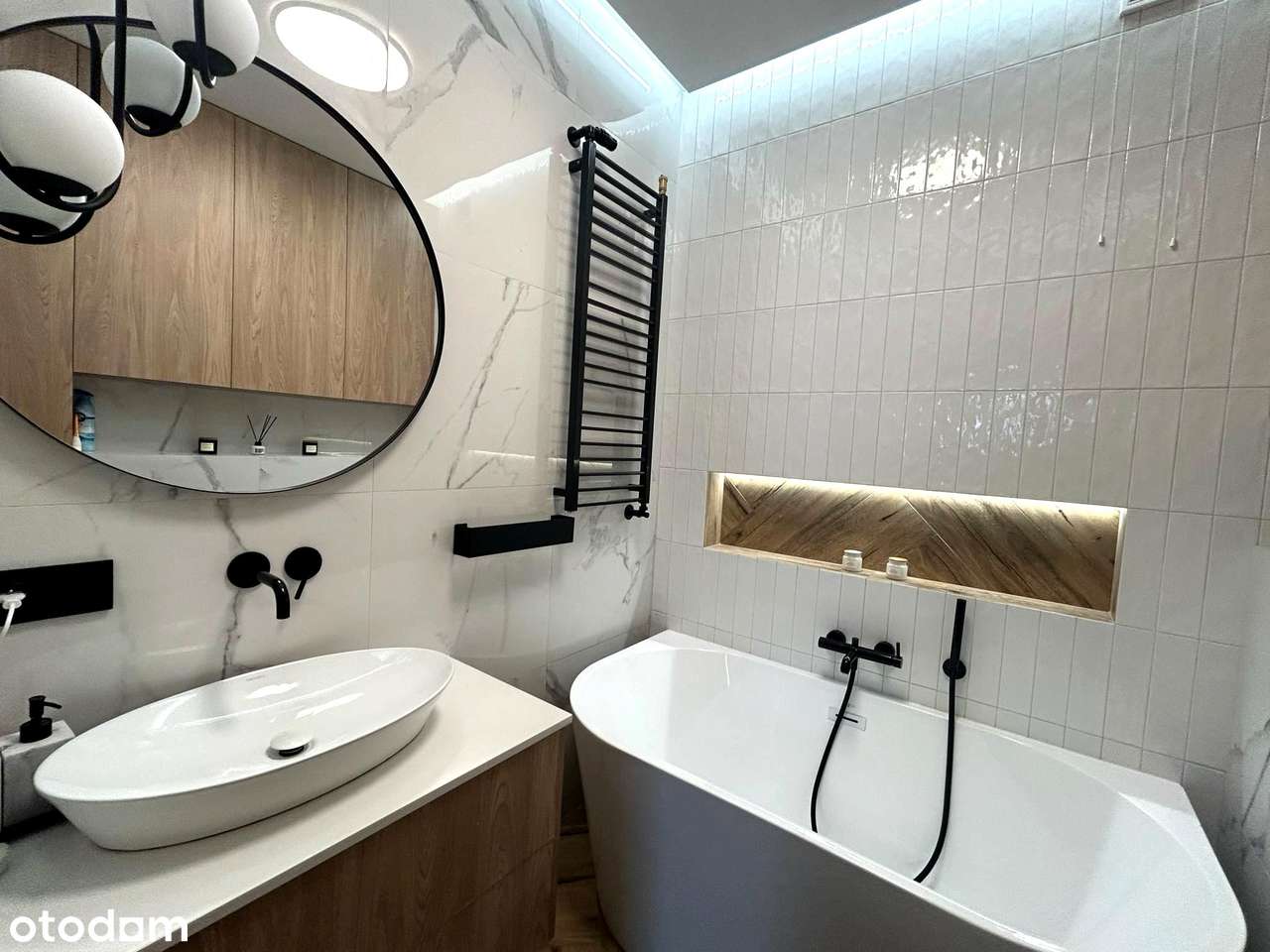 Zamieszkaj przestronnie i wygodnie – umeblowany dom bliźniak - Pełny obrazek: 4/11