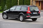 Volvo XC 70 - 24