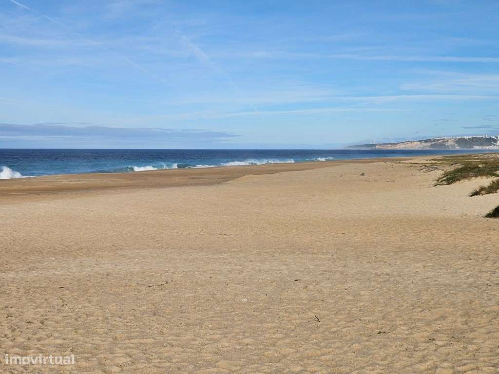 Terreno de exceção na Nazaré, com vista mar e projeto aprovado!-12
