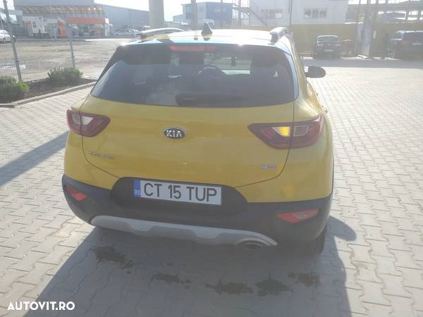 Kia Stonic 1.0 T-GDI HP 7DCT Trend - 4