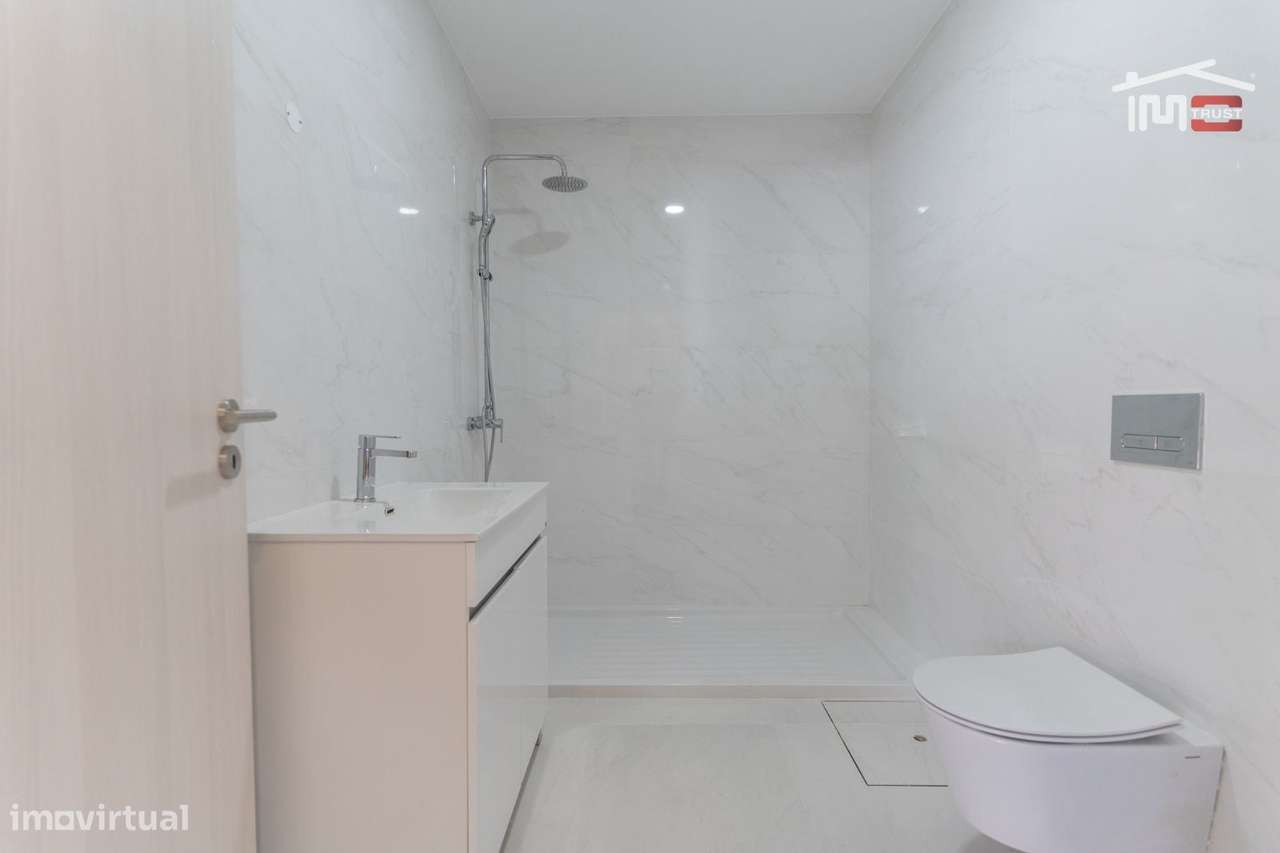 APARTAMENTO T2 EM OURÉM - Grande imagem: 4/30