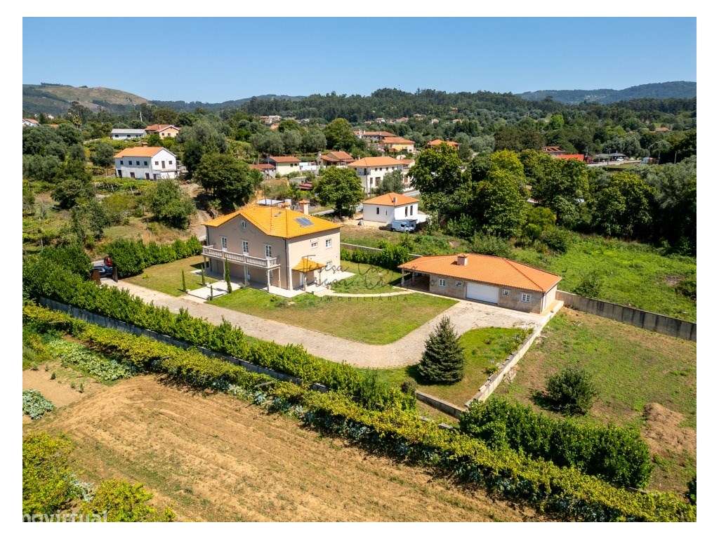 Moradia T4| Fornelos e Queijada - Ponte de Lima - Grande imagem: 3/58