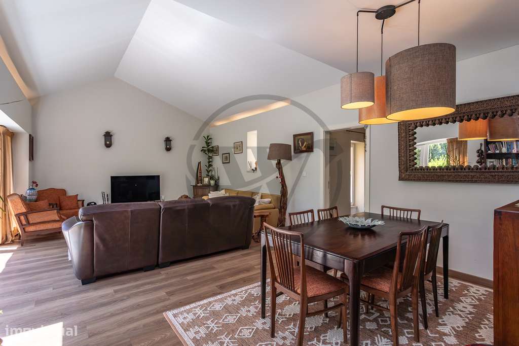 Prédio Misto Remodelado – Centro Histórico de São Pedro de Sintra-14