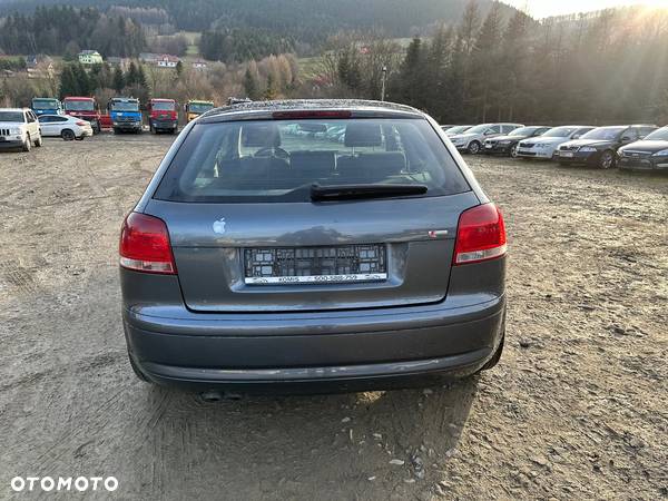 Audi A3 2.0 TDI Ambiente - 6