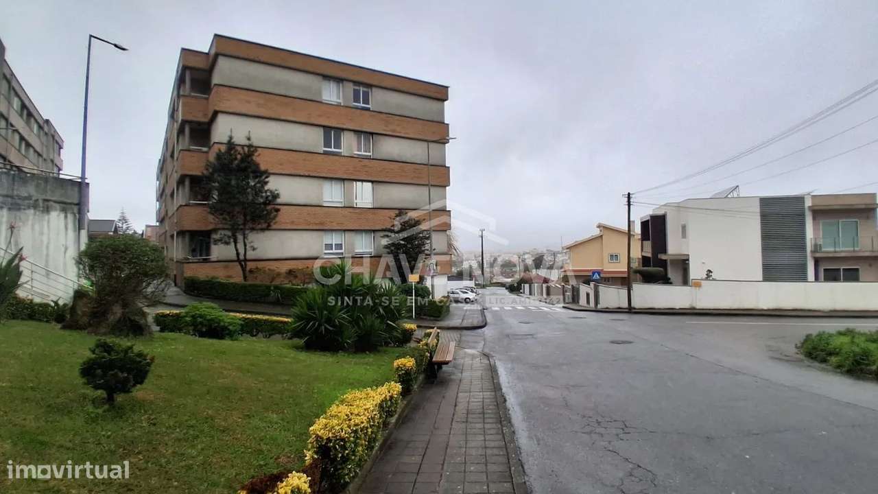 T3 com Remodelação Total Incluída | Baguim do Monte - Grande imagem: 5/23