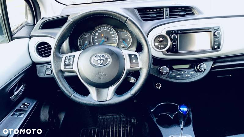 Toyota Yaris Hybrid 1.5 VVT-i Comfort - 8