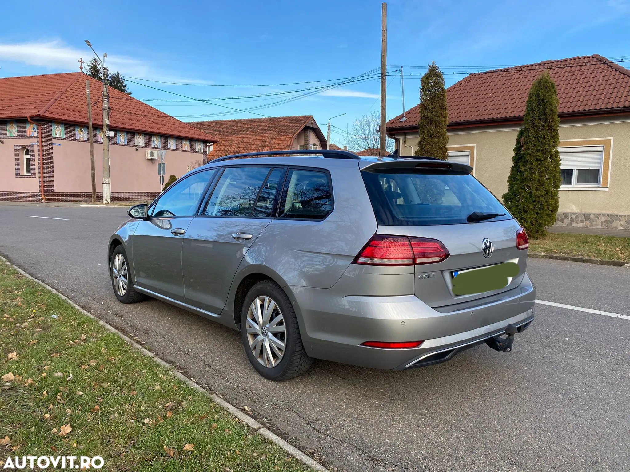 Volkswagen Golf 2.0 BlueTDI Comfortline - 14